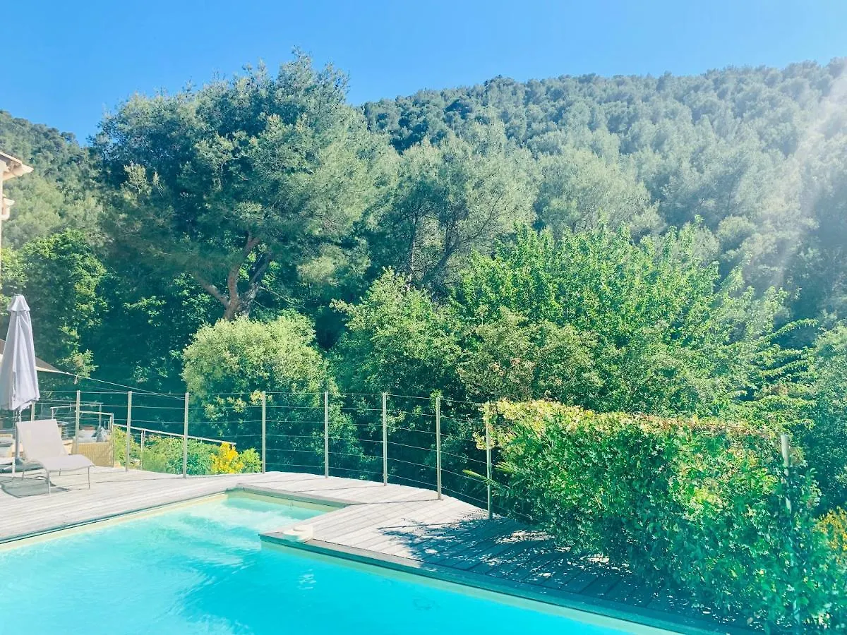 Petit Coin De Paradis Hotel Gemenos 0*,  France
